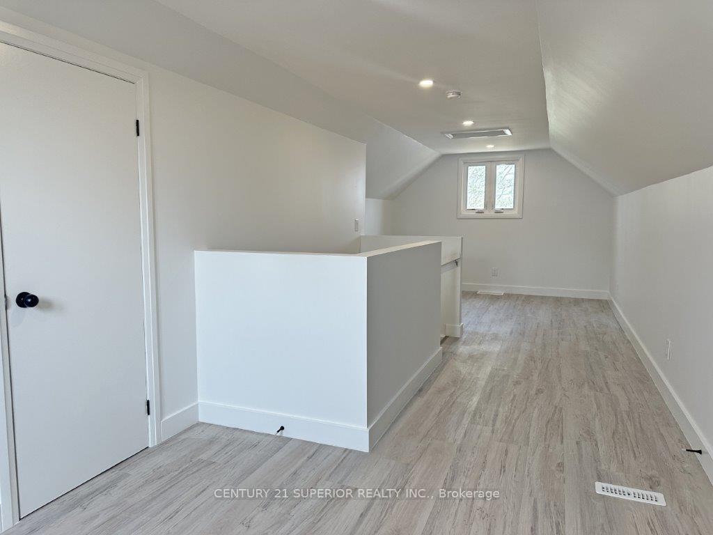 Photo 26 of 31 Laurier Ave, Terrace Bay — HOMEH