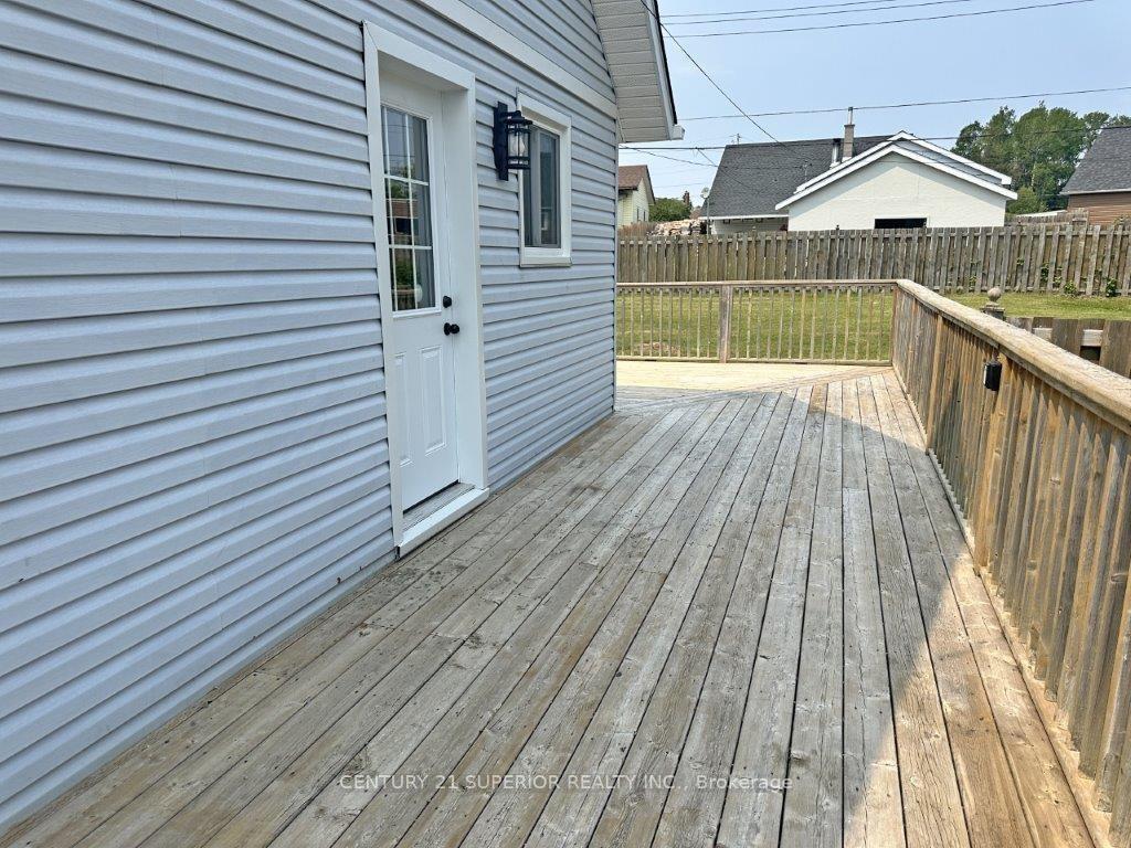 Photo 37 of 31 Laurier Ave, Terrace Bay — HOMEH