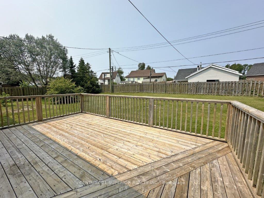 Photo 39 of 31 Laurier Ave, Terrace Bay — HOMEH