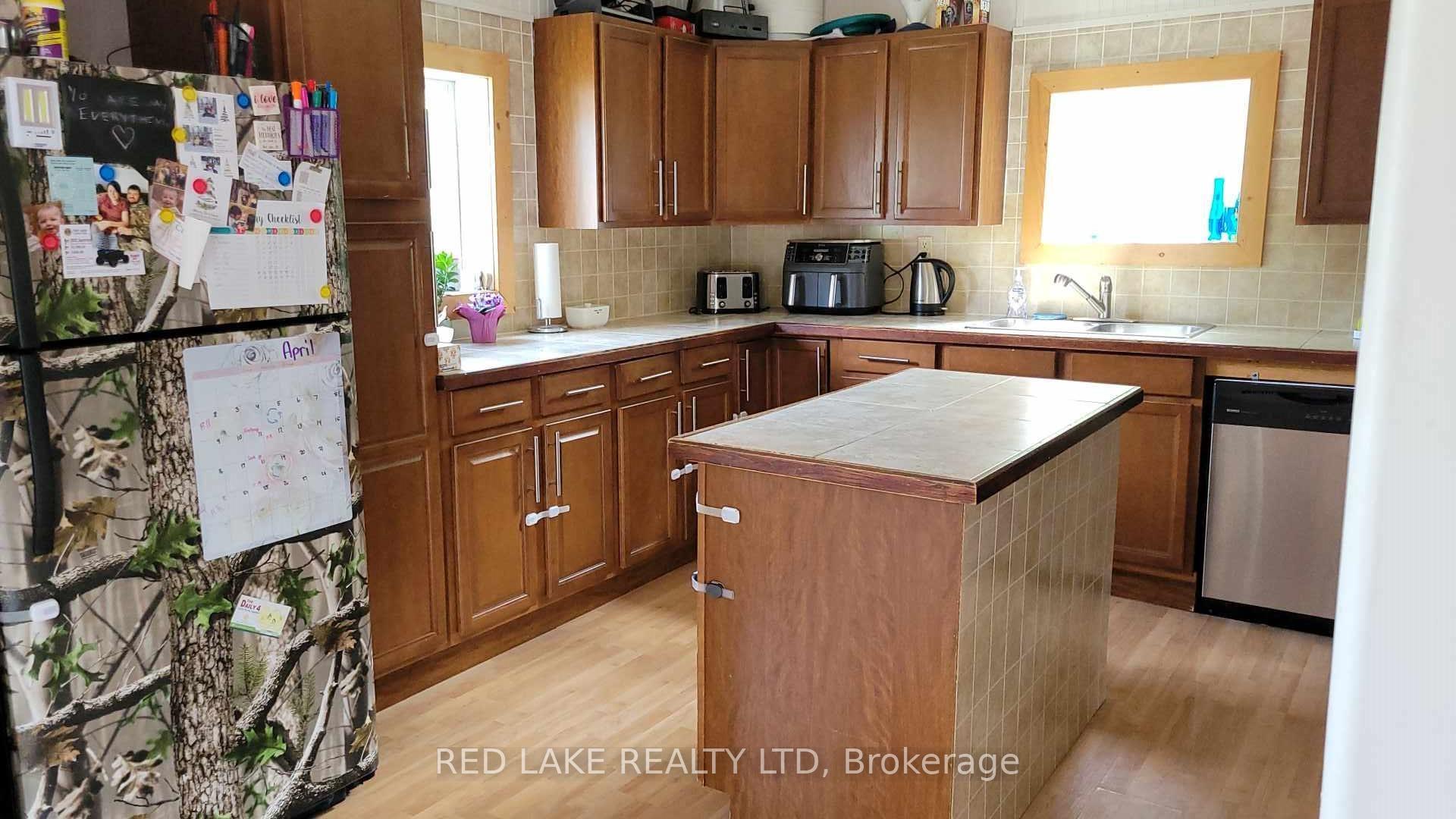 Photo 8 of 9 Beverage Street, Red Lake — HOMEH