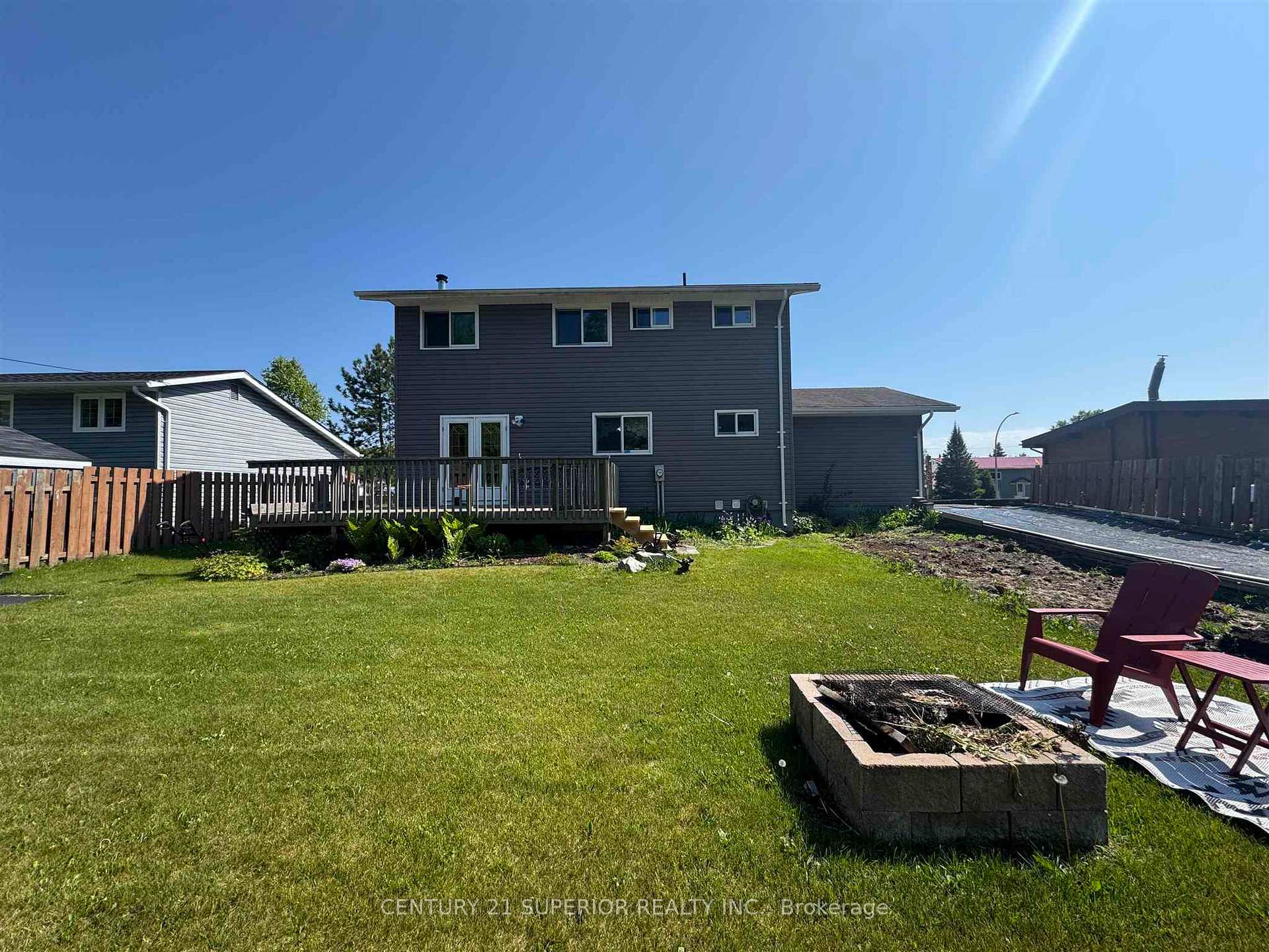 Photo 6 of 17 Lloyd Irwin Drive, Marathon — HOMEH