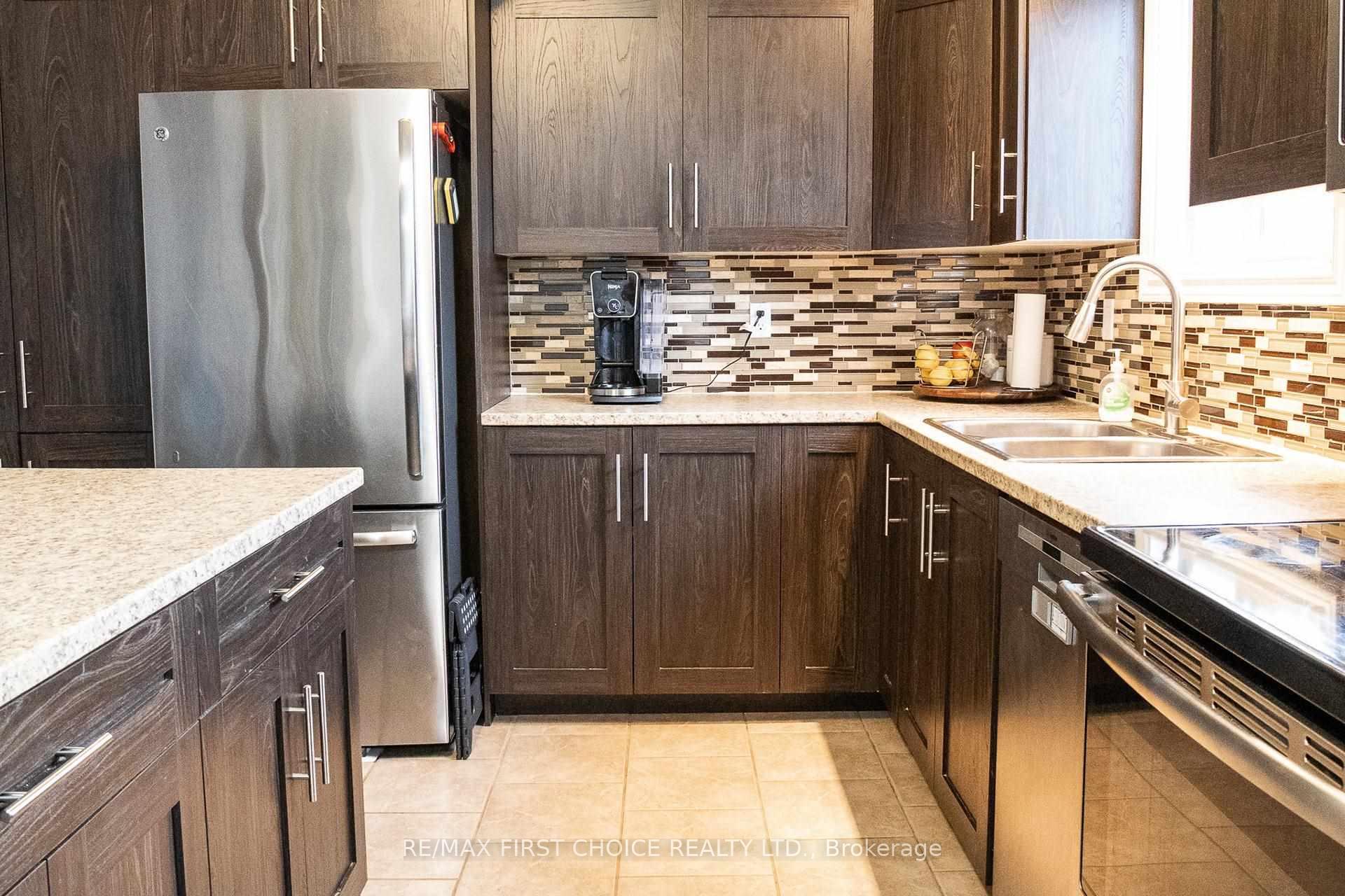 Photo 9 of 204 Centennial Drive, Greenstone — HOMEH