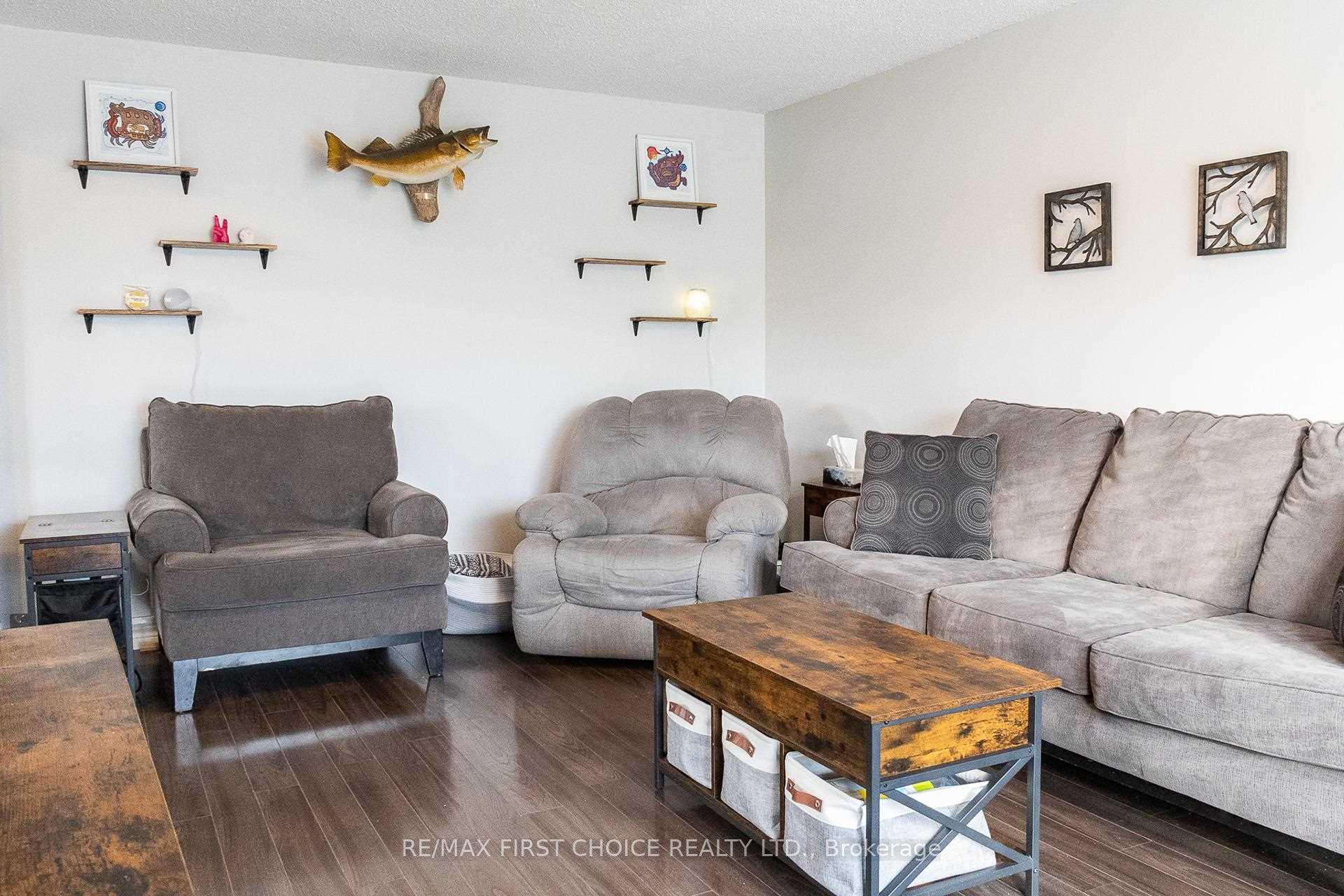 Photo 14 of 204 Centennial Drive, Greenstone — HOMEH