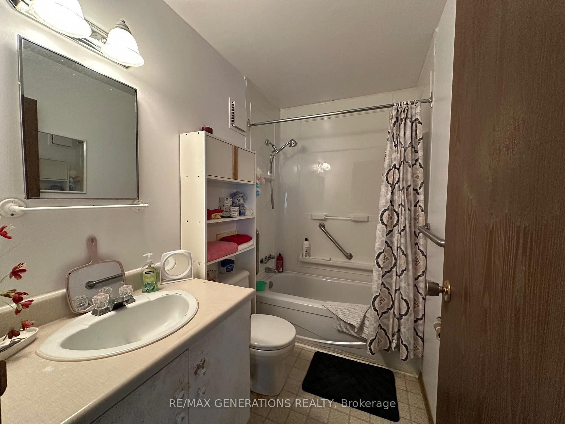 Photo 17 of 94 Winnipeg Street, Schreiber — HOMEH