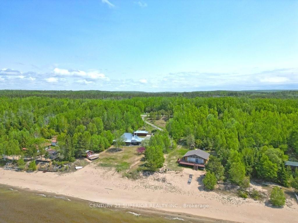 Photo 2 of 11 Peter Drive, Greenstone — HOMEH