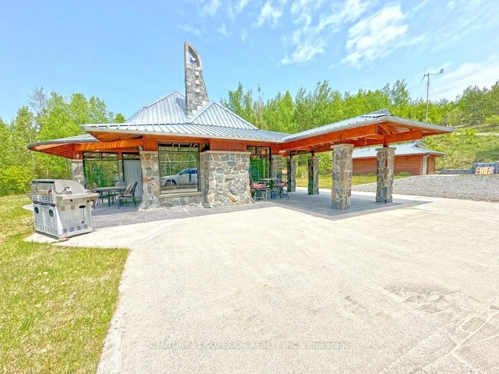 Photo 5 of 11 Peter Drive, Greenstone — HOMEH