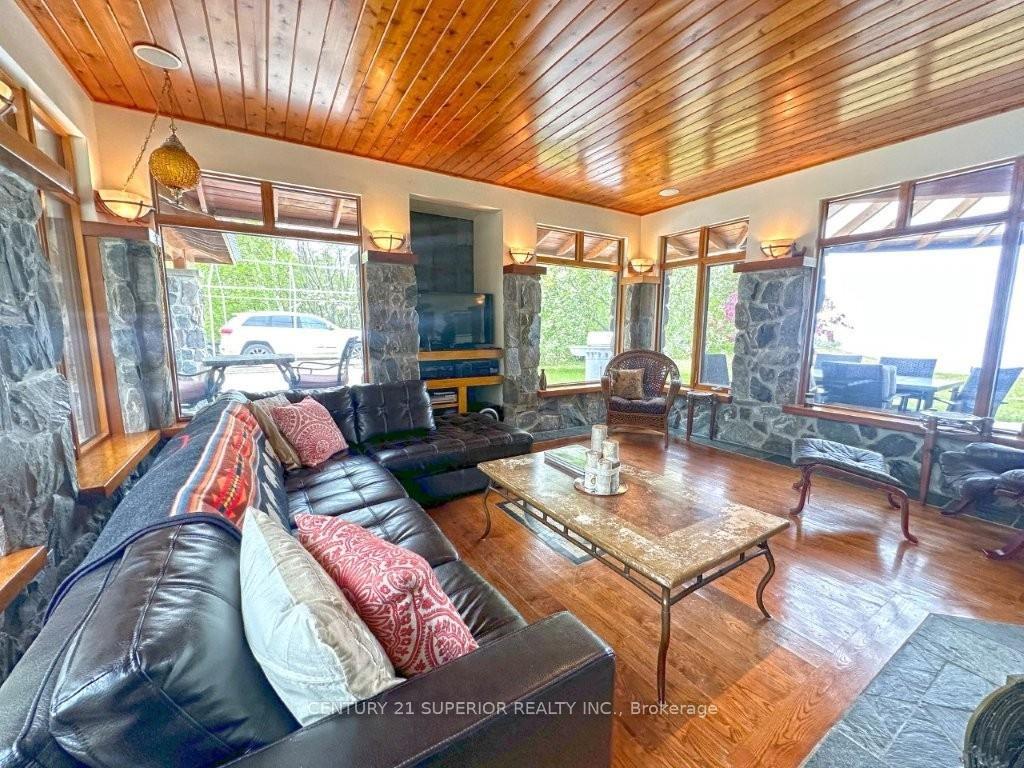 Photo 11 of 11 Peter Drive, Greenstone — HOMEH