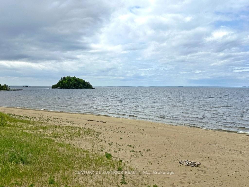 Photo 43 of 11 Peter Drive, Greenstone — HOMEH