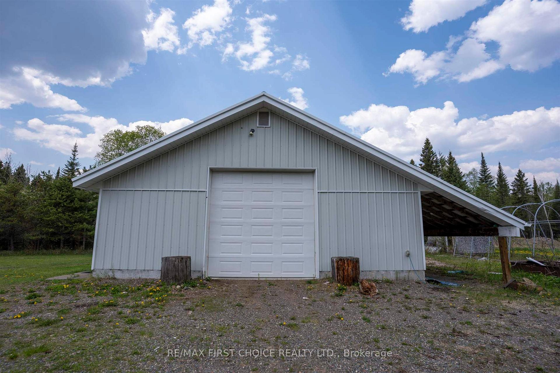 Photo 3 of 23 Gronroos Road, Thunder Bay Remote Area, Gorham — HOMEH