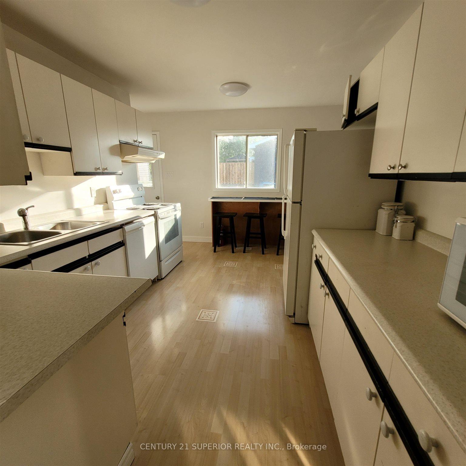 Photo 8 of 39 Poplar Cres, Marathon — HOMEH