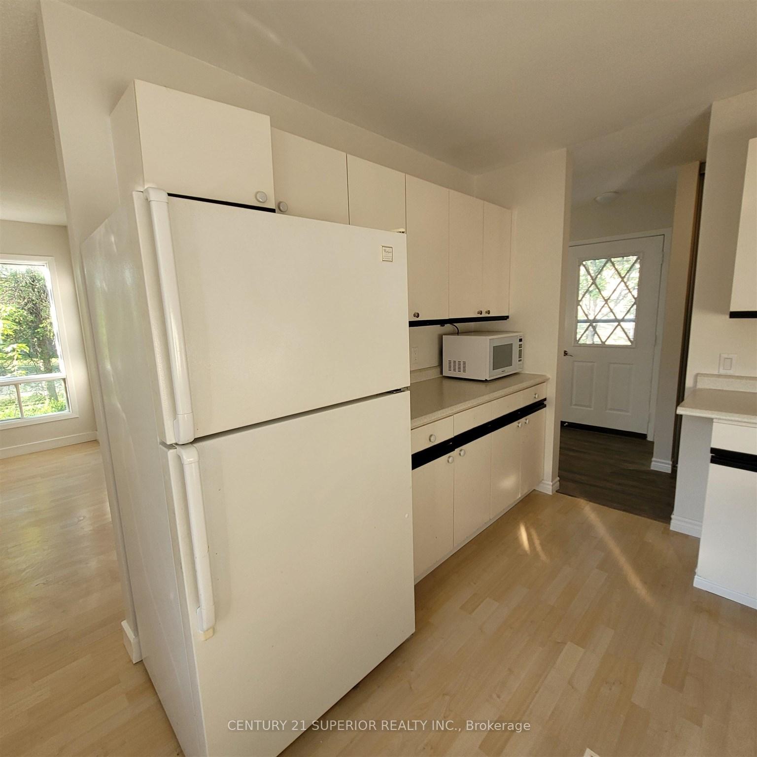 Photo 10 of 39 Poplar Cres, Marathon — HOMEH