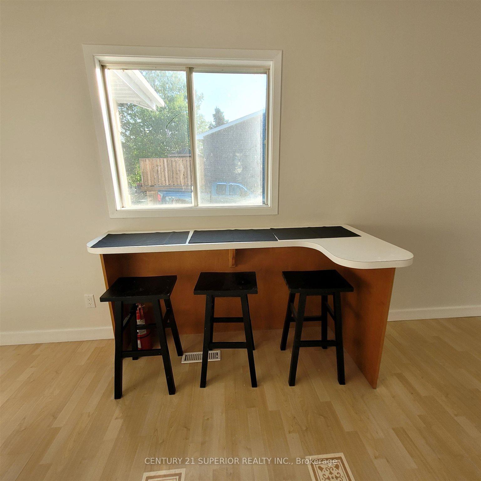 Photo 12 of 39 Poplar Cres, Marathon — HOMEH