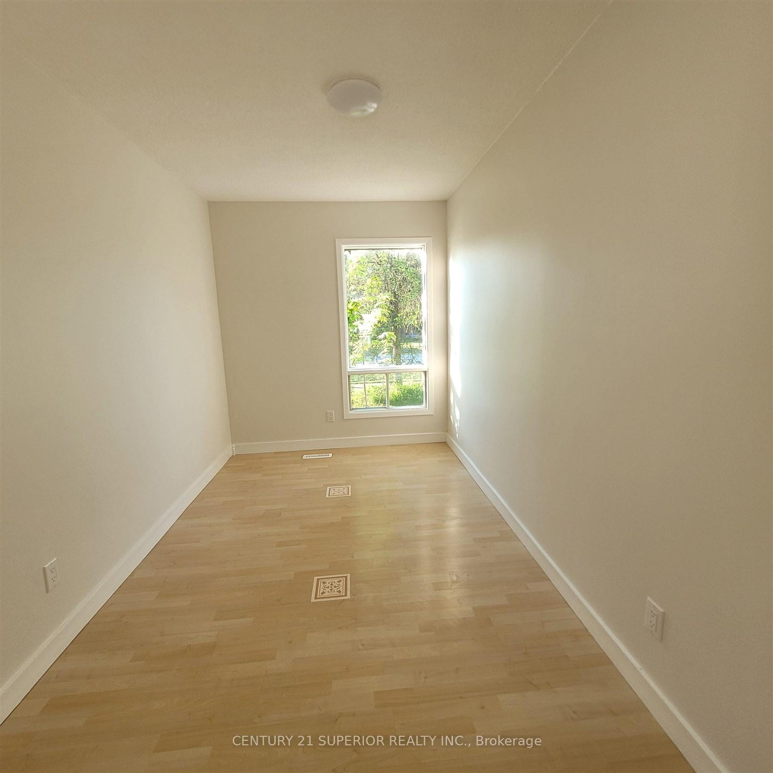 Photo 13 of 39 Poplar Cres, Marathon — HOMEH