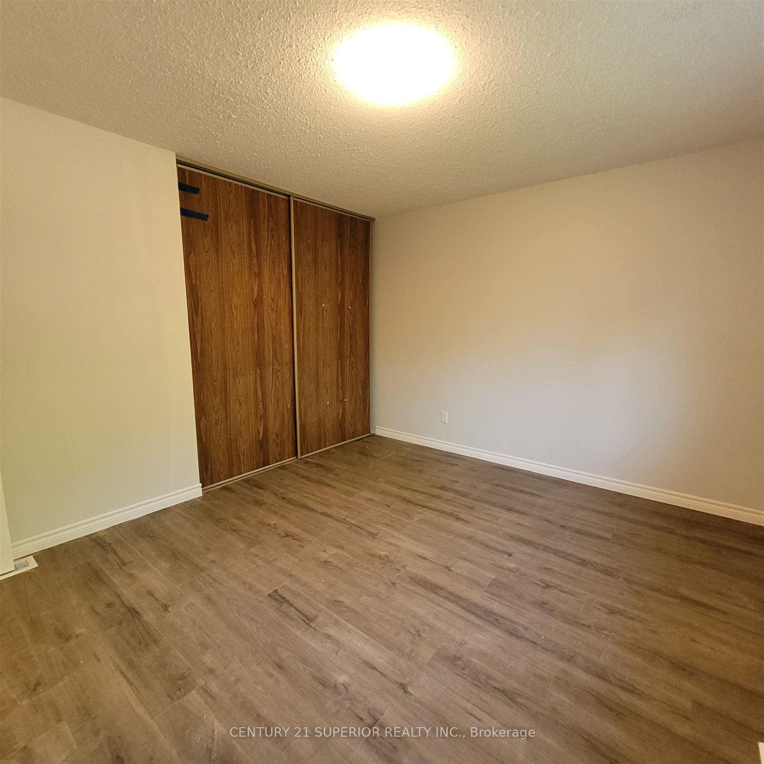 Photo 17 of 39 Poplar Cres, Marathon — HOMEH
