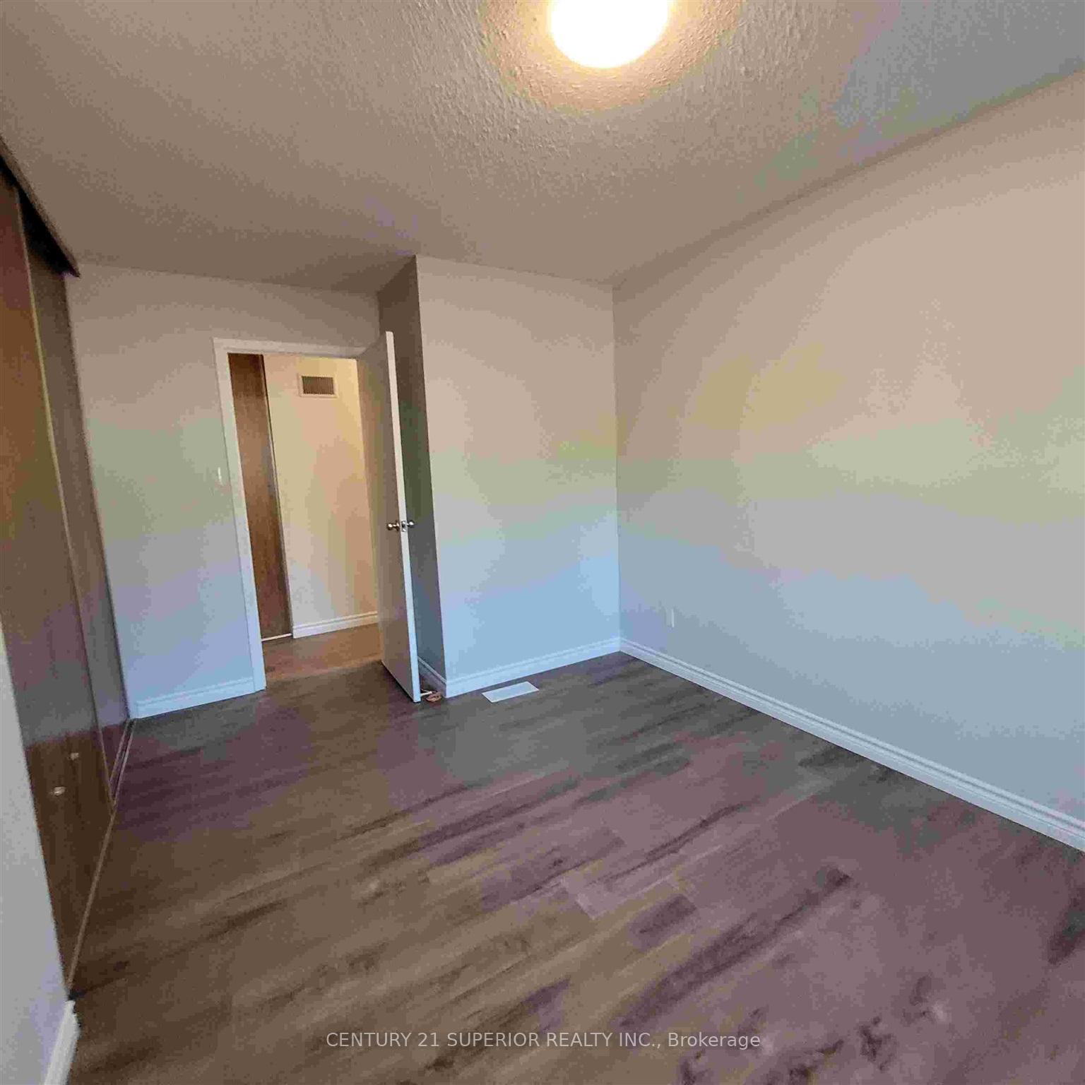 Photo 21 of 39 Poplar Cres, Marathon — HOMEH