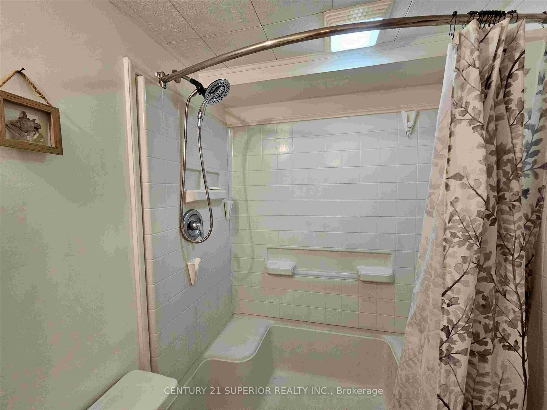 Photo 31 of 39 Poplar Cres, Marathon — HOMEH