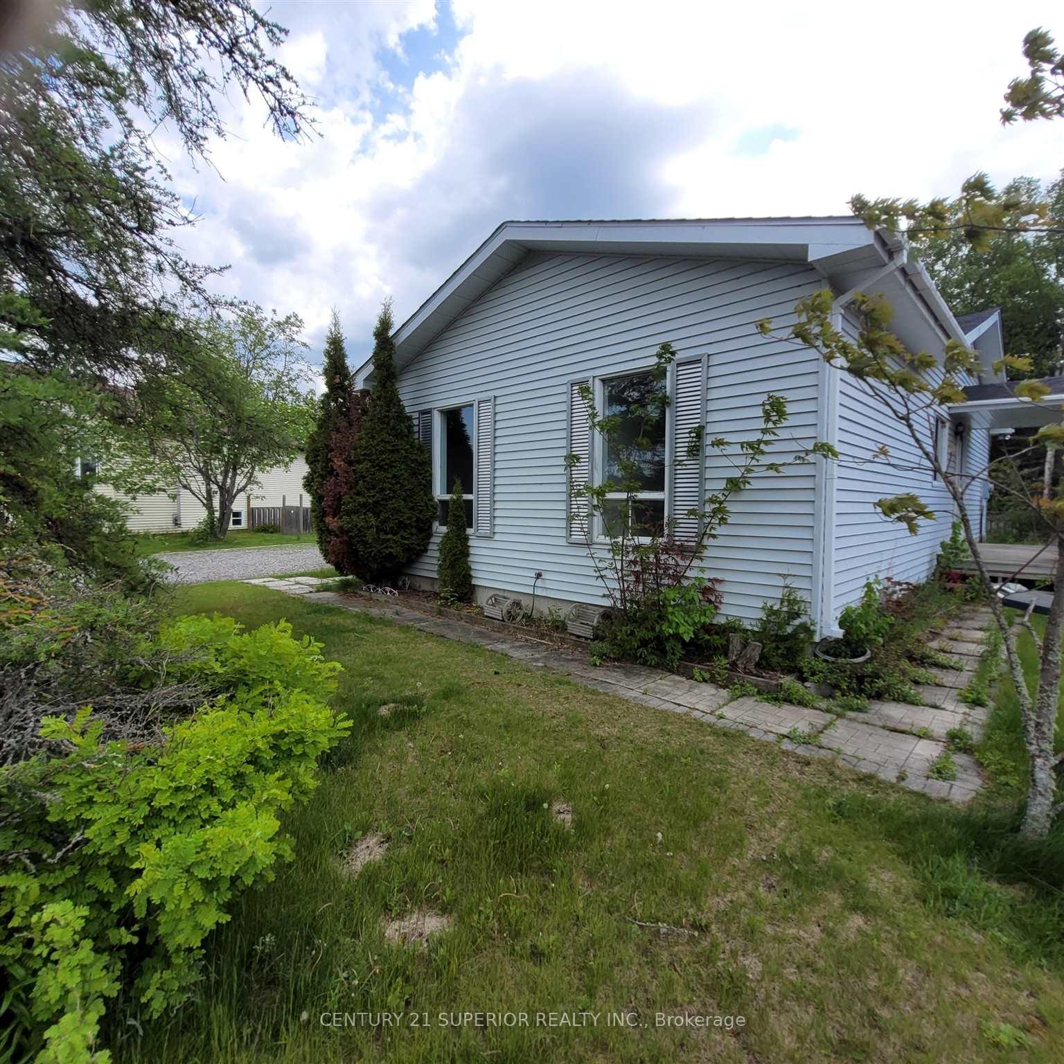 Photo 45 of 39 Poplar Cres, Marathon — HOMEH