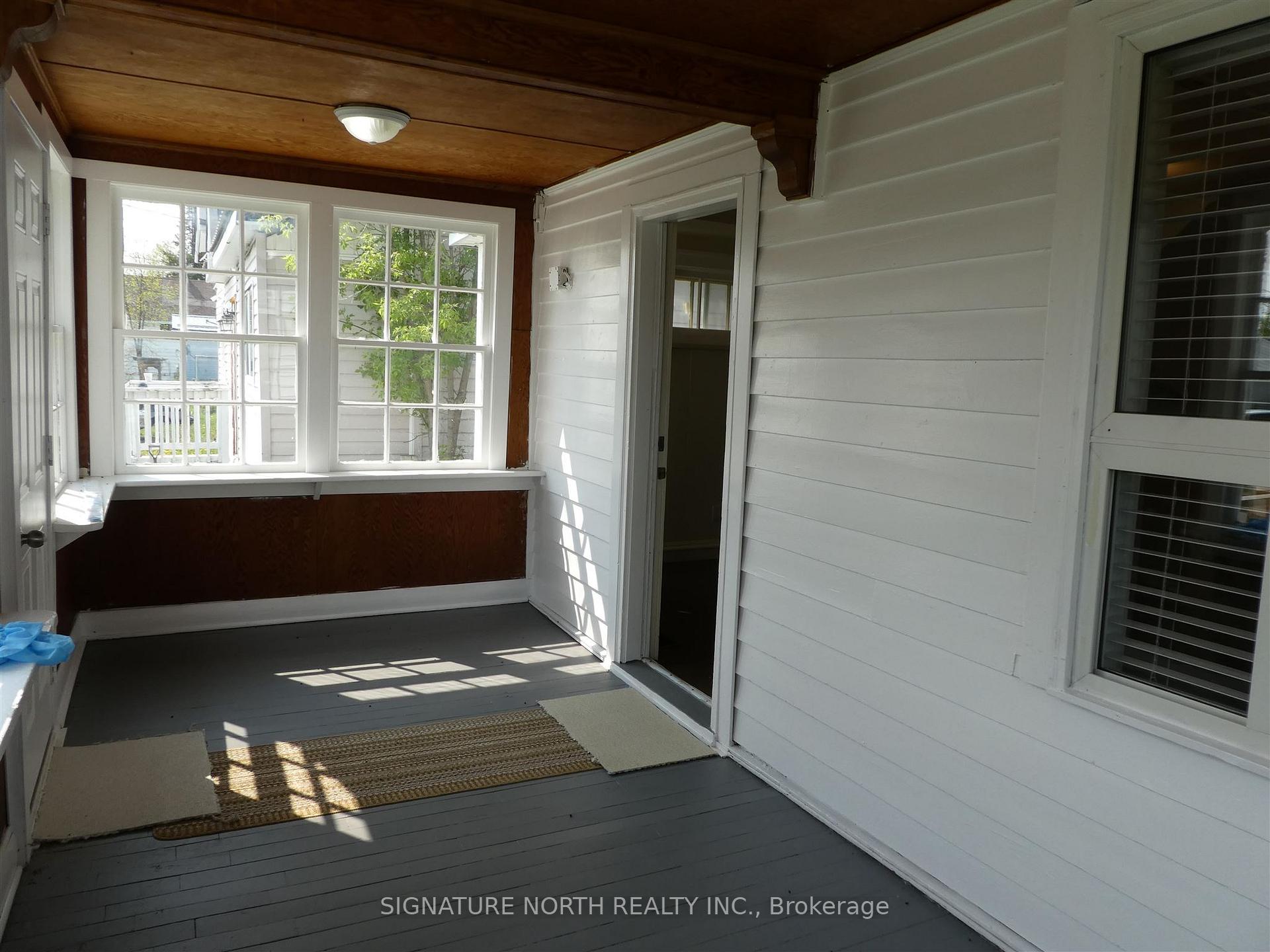 Photo 4 of 204 Second Ave SW, Greenstone — HOMEH