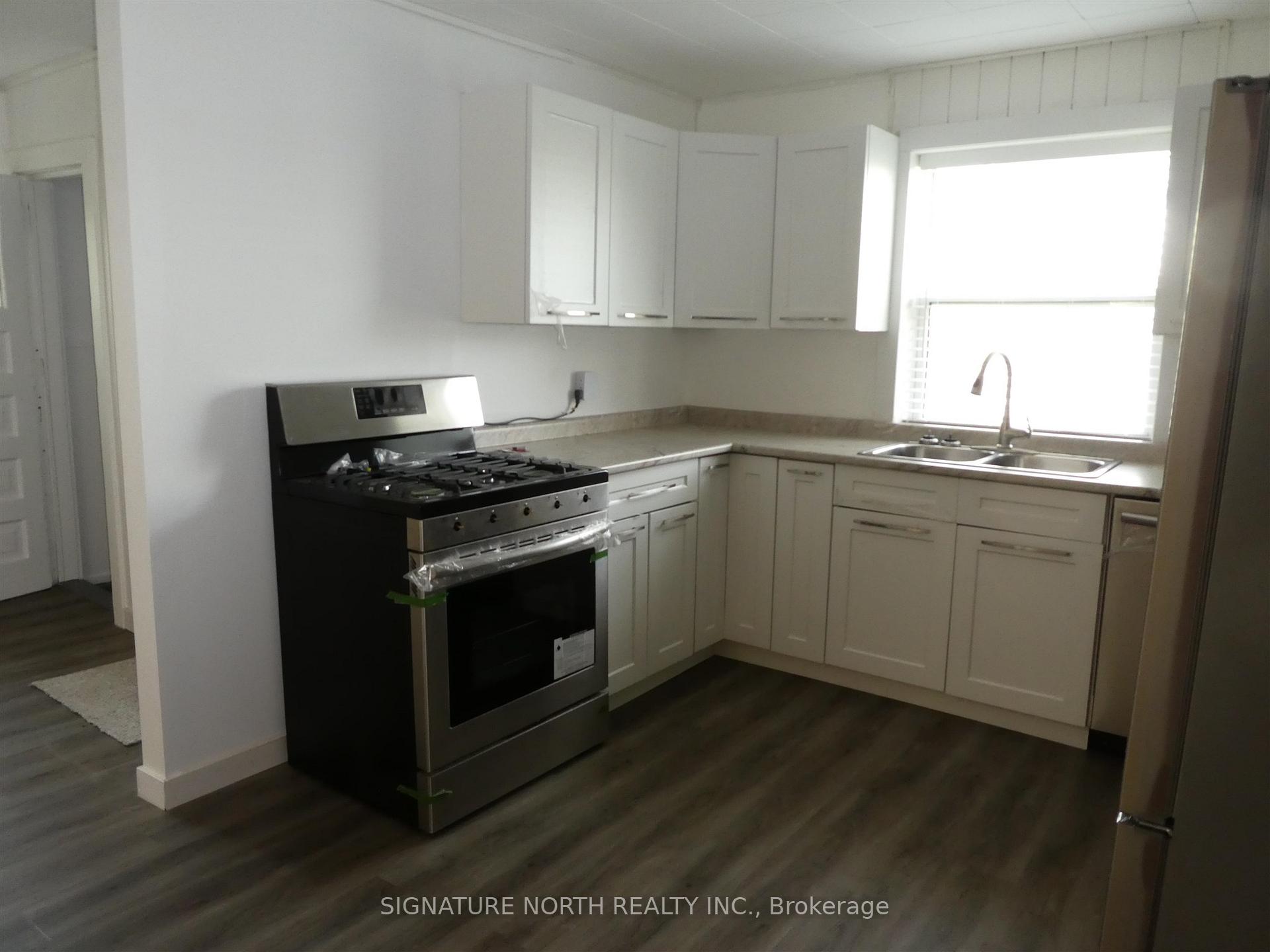 Photo 7 of 204 Second Ave SW, Greenstone — HOMEH
