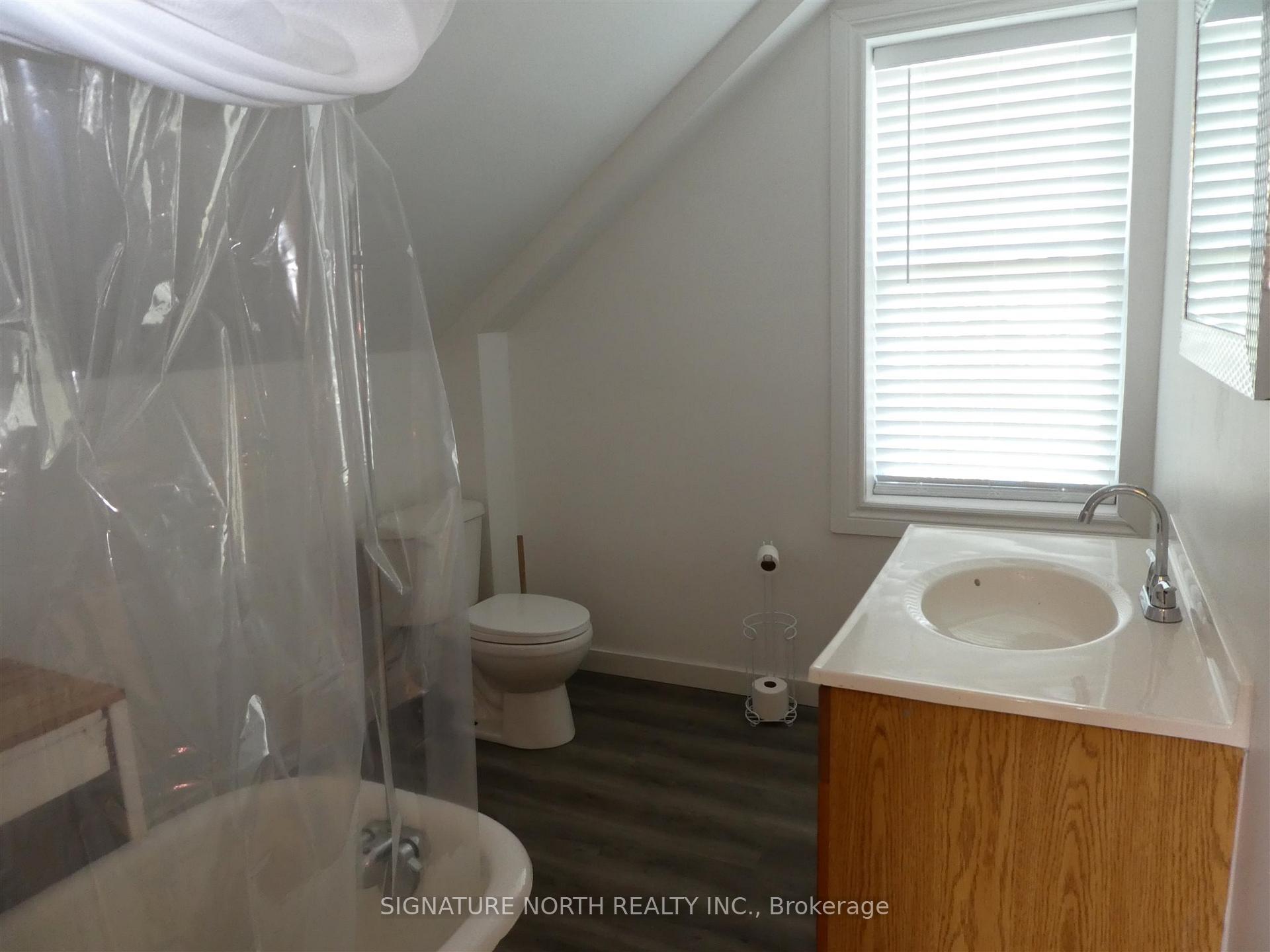 Photo 16 of 204 Second Ave SW, Greenstone — HOMEH