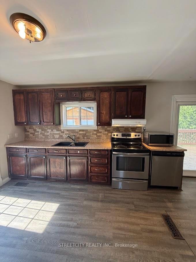 Photo 8 of 159 Wadsworth Drive, Nipigon — HOMEH