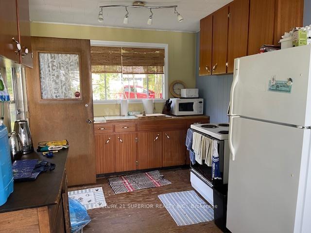 Photo 11 of 623 Pebbly Beach Road, Shuniah — HOMEH