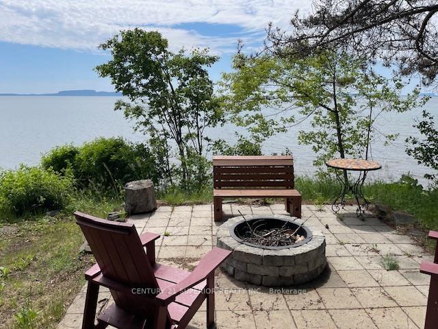 Photo 24 of 623 Pebbly Beach Road, Shuniah — HOMEH