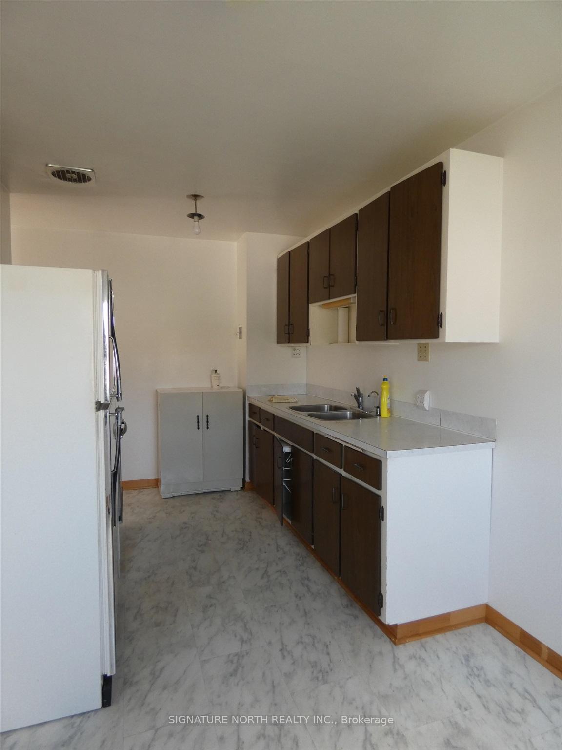 Photo 4 of 140B Centennail, Greenstone — HOMEH
