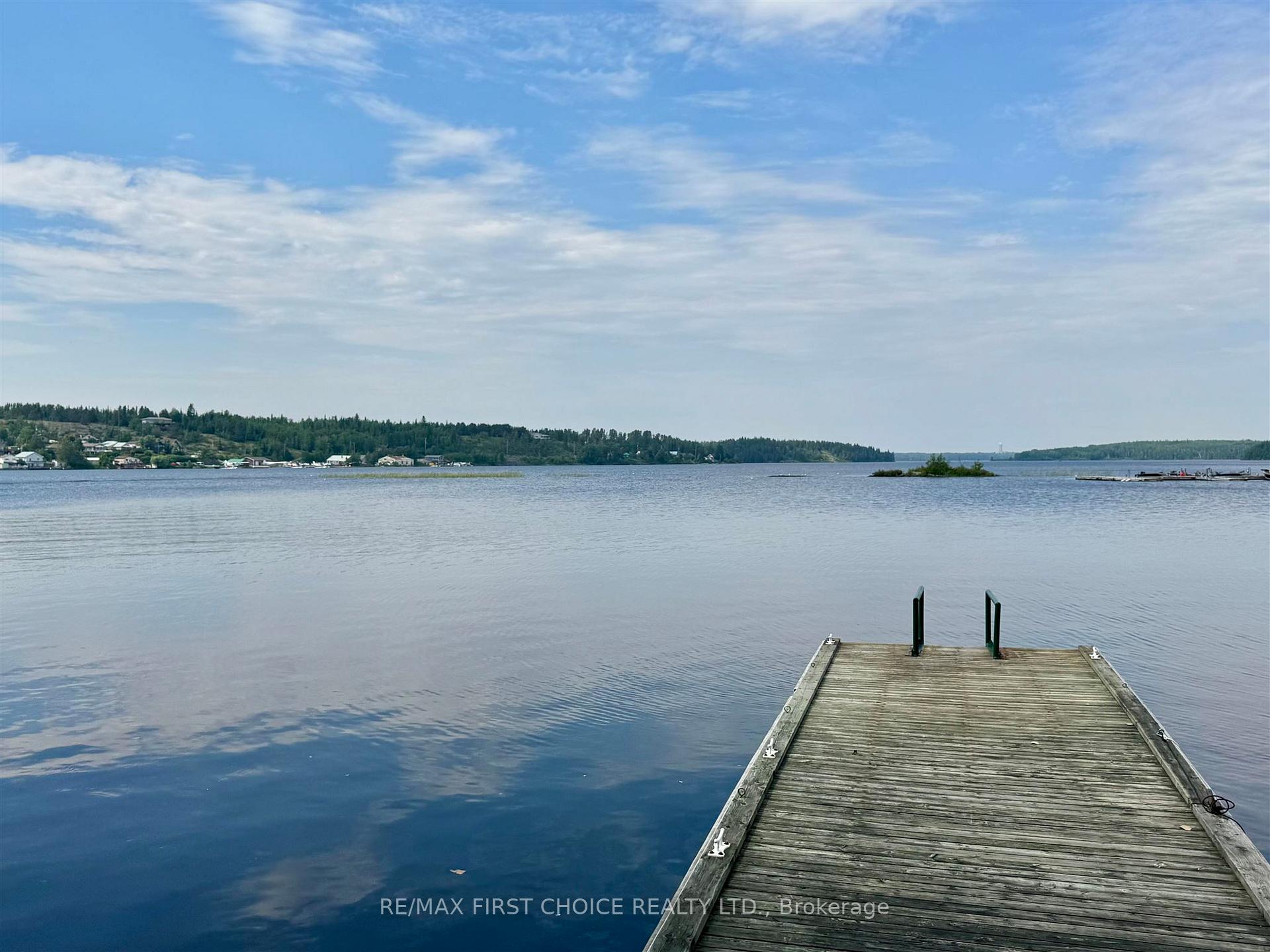 Photo 4 of 52 Howey Bay Road, Red Lake — HOMEH