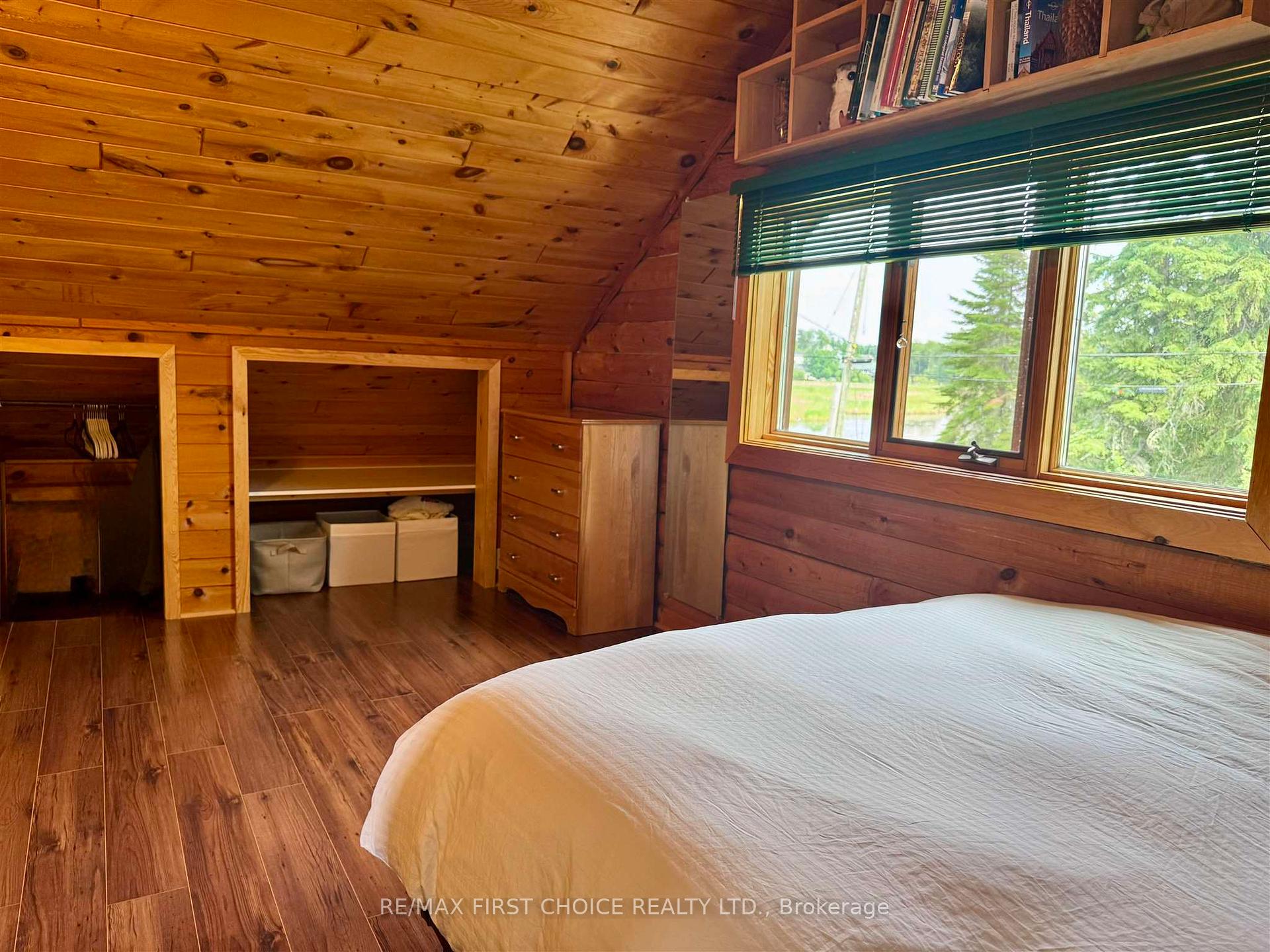 Photo 22 of 52 Howey Bay Road, Red Lake — HOMEH
