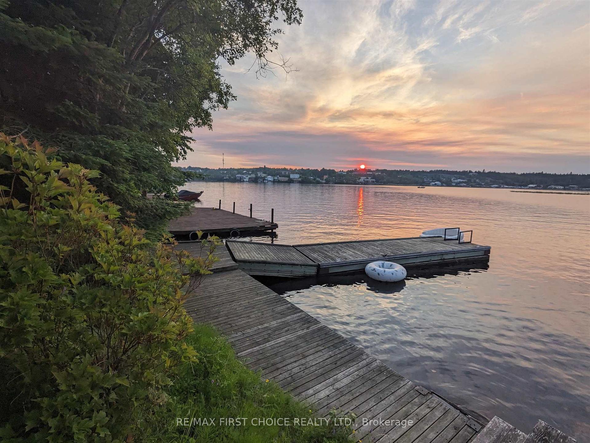 Photo 33 of 52 Howey Bay Road, Red Lake — HOMEH