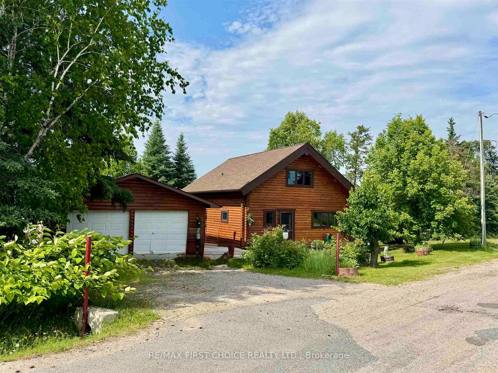 Photo 36 of 52 Howey Bay Road, Red Lake — HOMEH