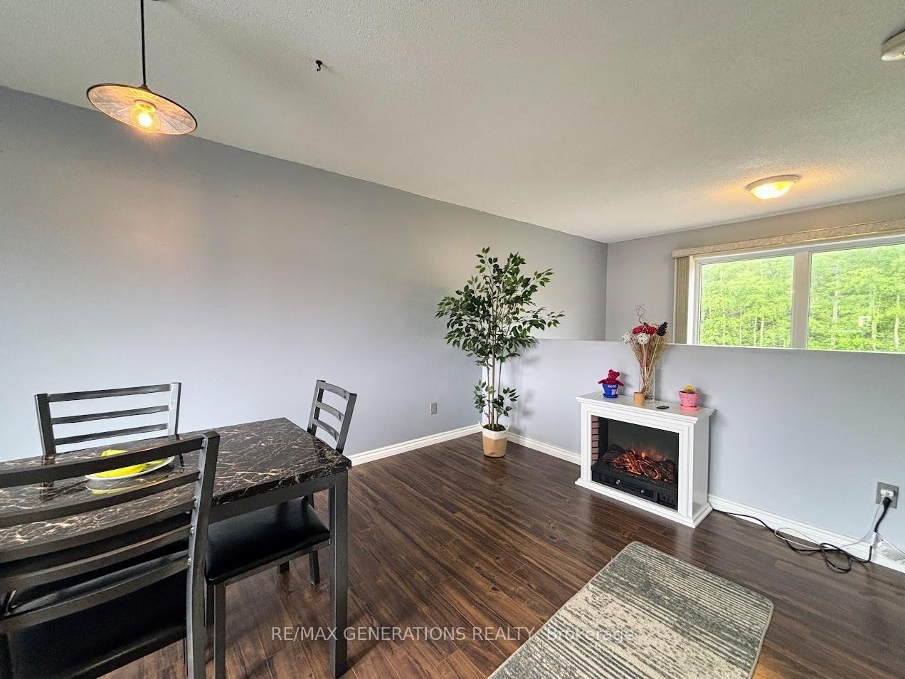 Photo 4 of 113 Hemlo Drive, Marathon — HOMEH