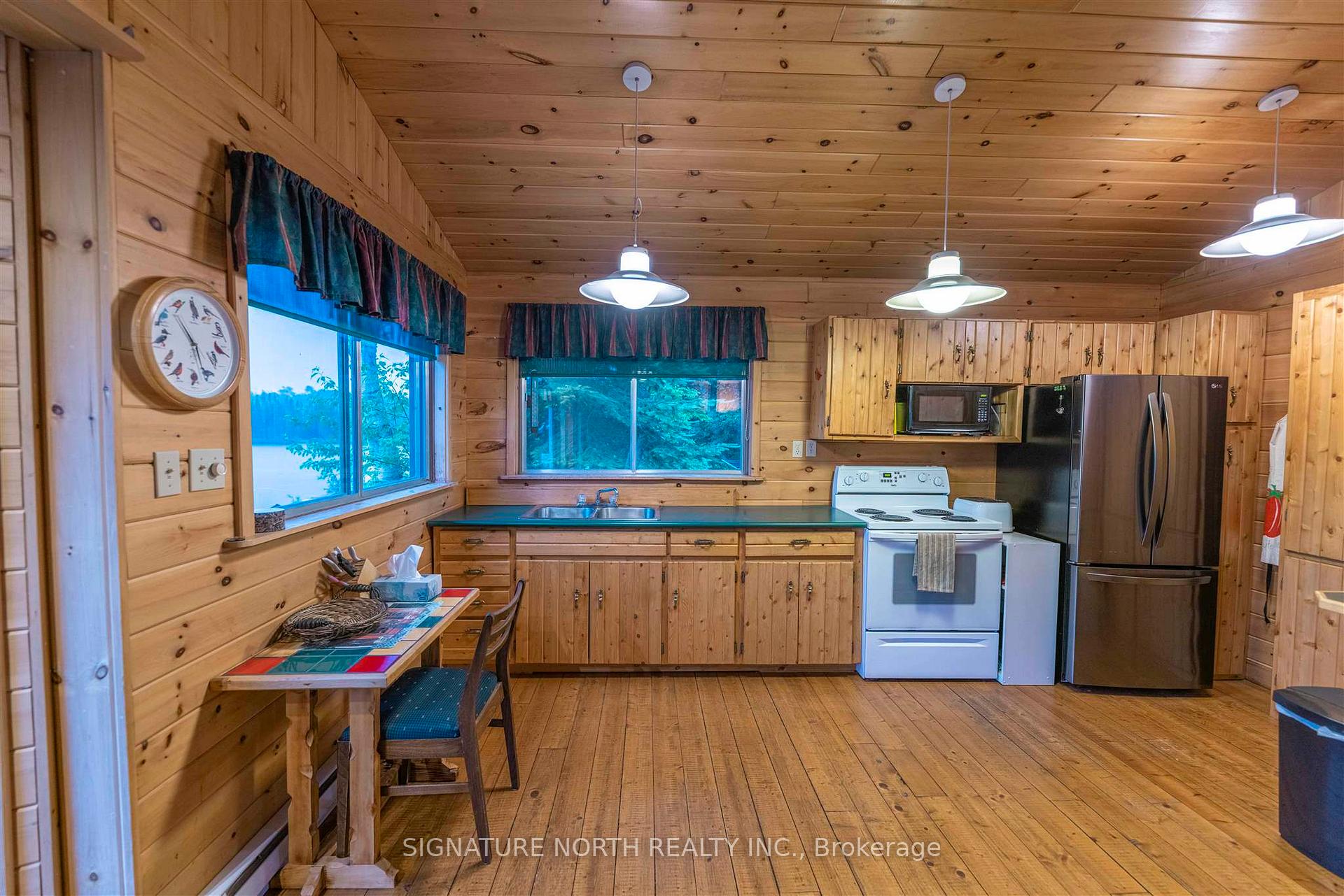 Photo 21 of 35 Vecchio Drive, Thunder Bay Remote Area, Fowler — HOMEH