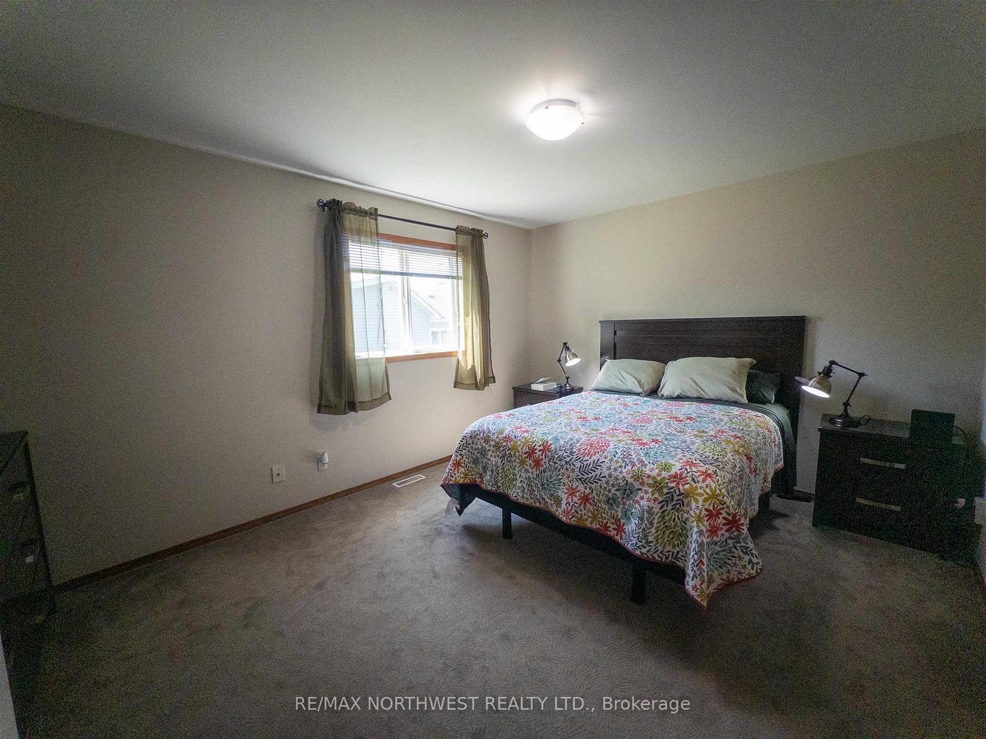 Photo 14 of 45 Parsons Street, Kenora, Norman — HOMEH