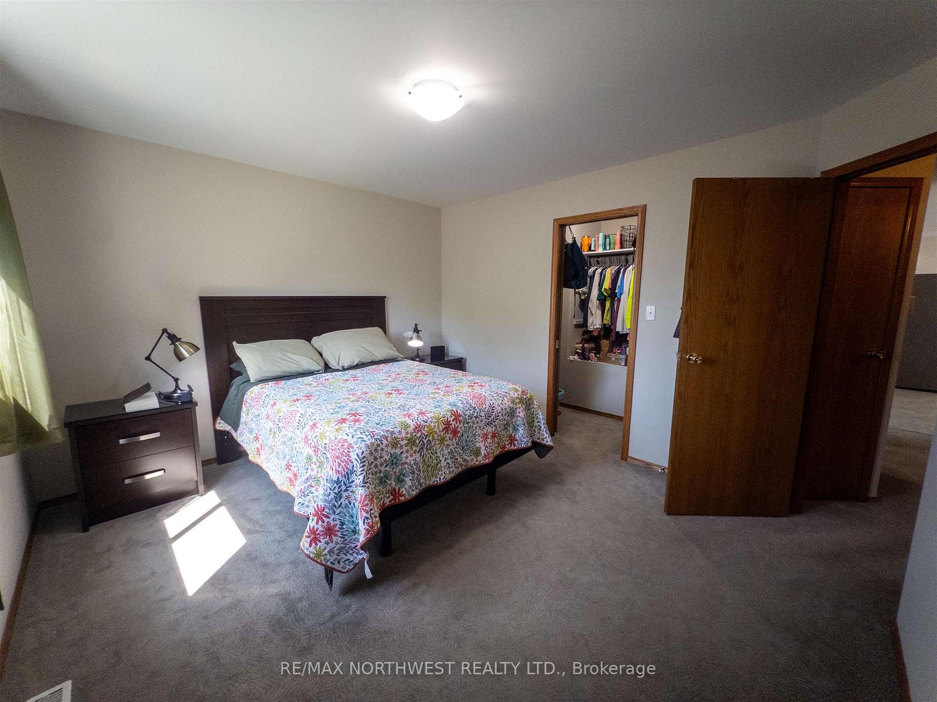 Photo 15 of 45 Parsons Street, Kenora, Norman — HOMEH
