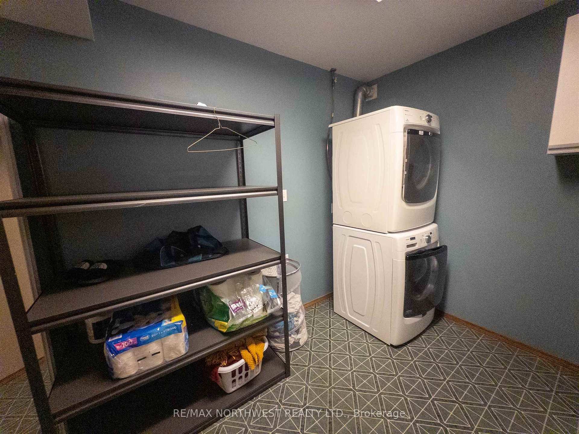 Photo 26 of 45 Parsons Street, Kenora, Norman — HOMEH