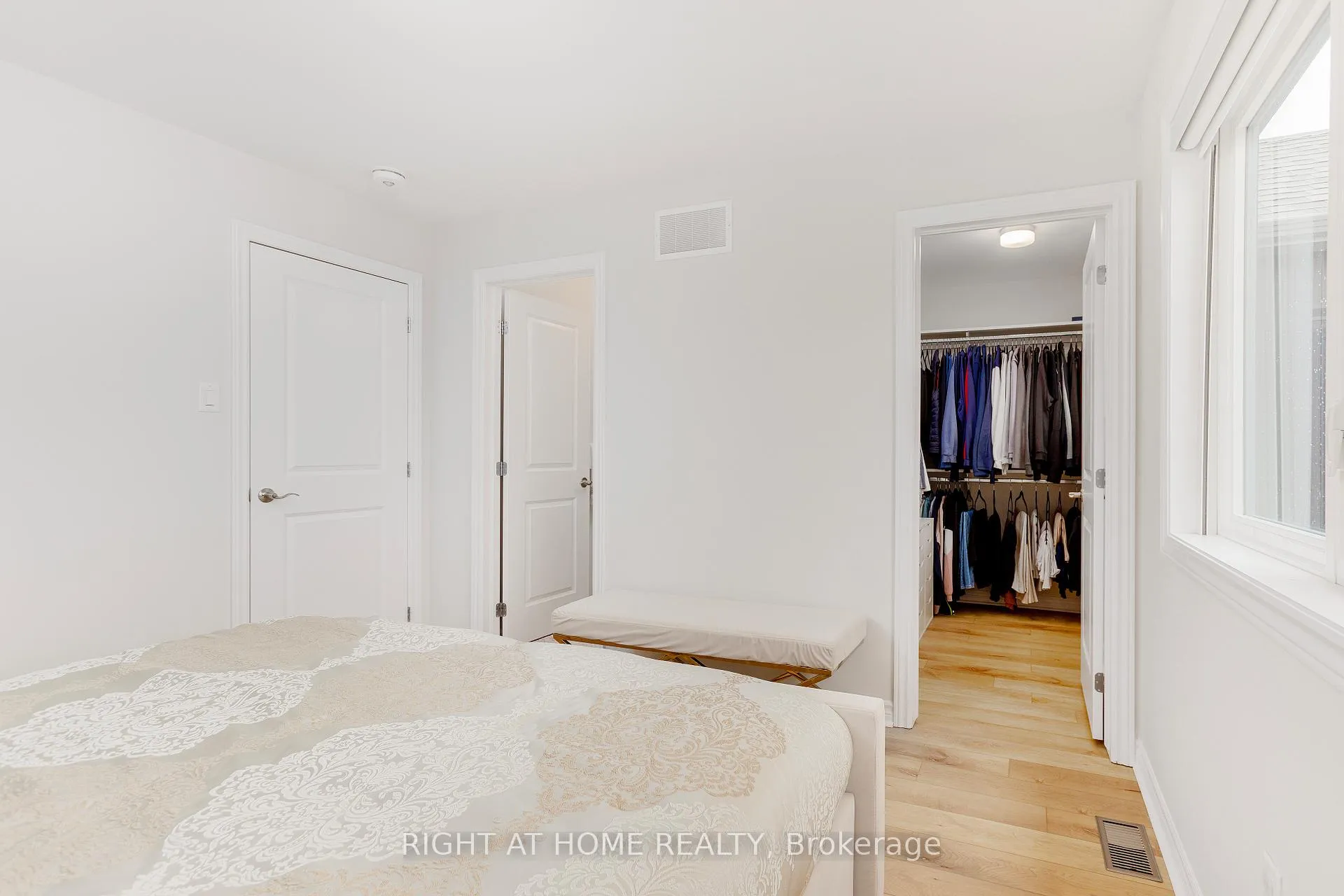 Photo 19 of 65 Esban Drive, Ottawa, Blossom Park/Kemp Park/Findlay Creek — HOMEH