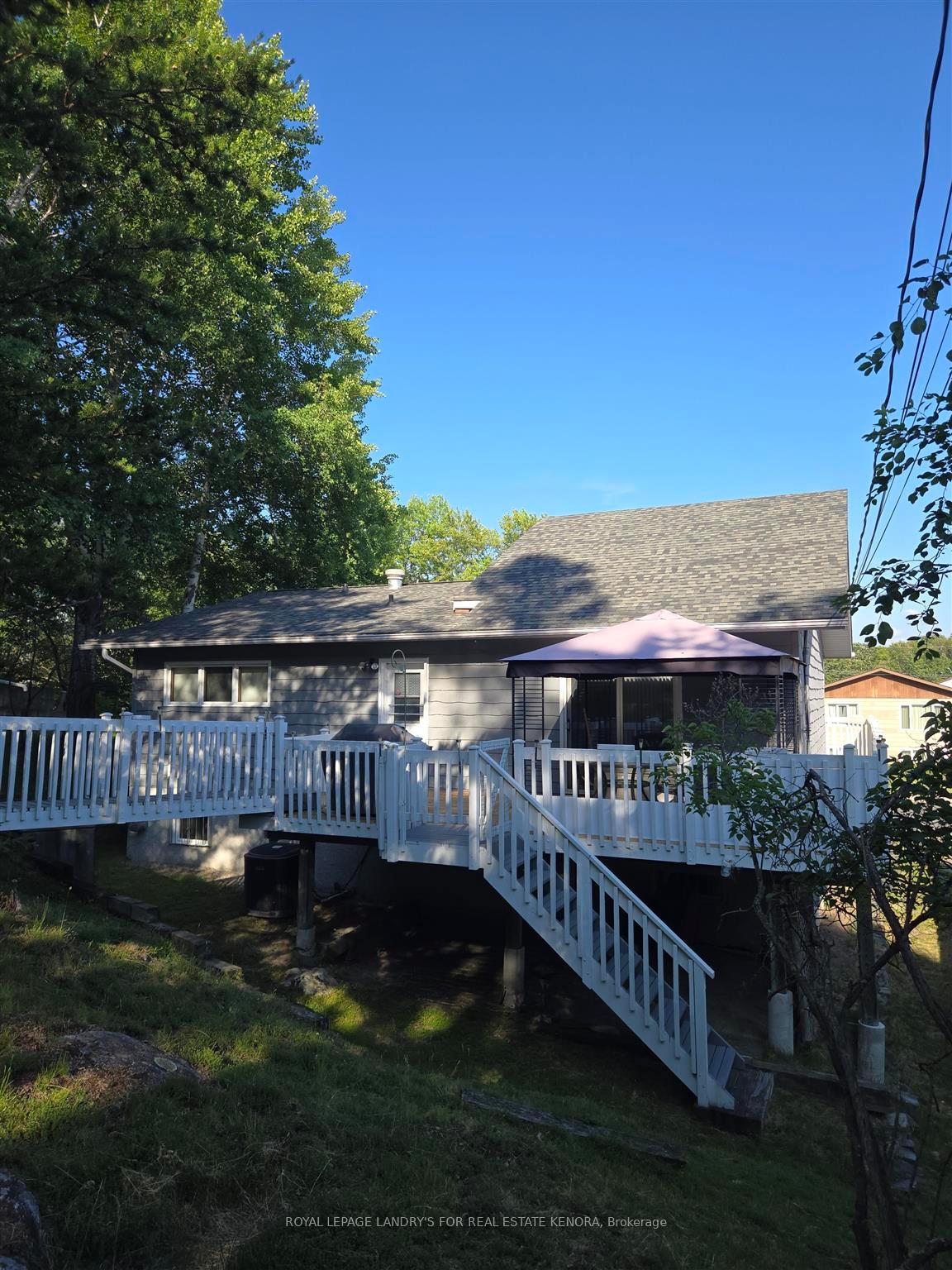 Photo 3 of 20 Amethyst Street, Kenora, Amethyst — HOMEH