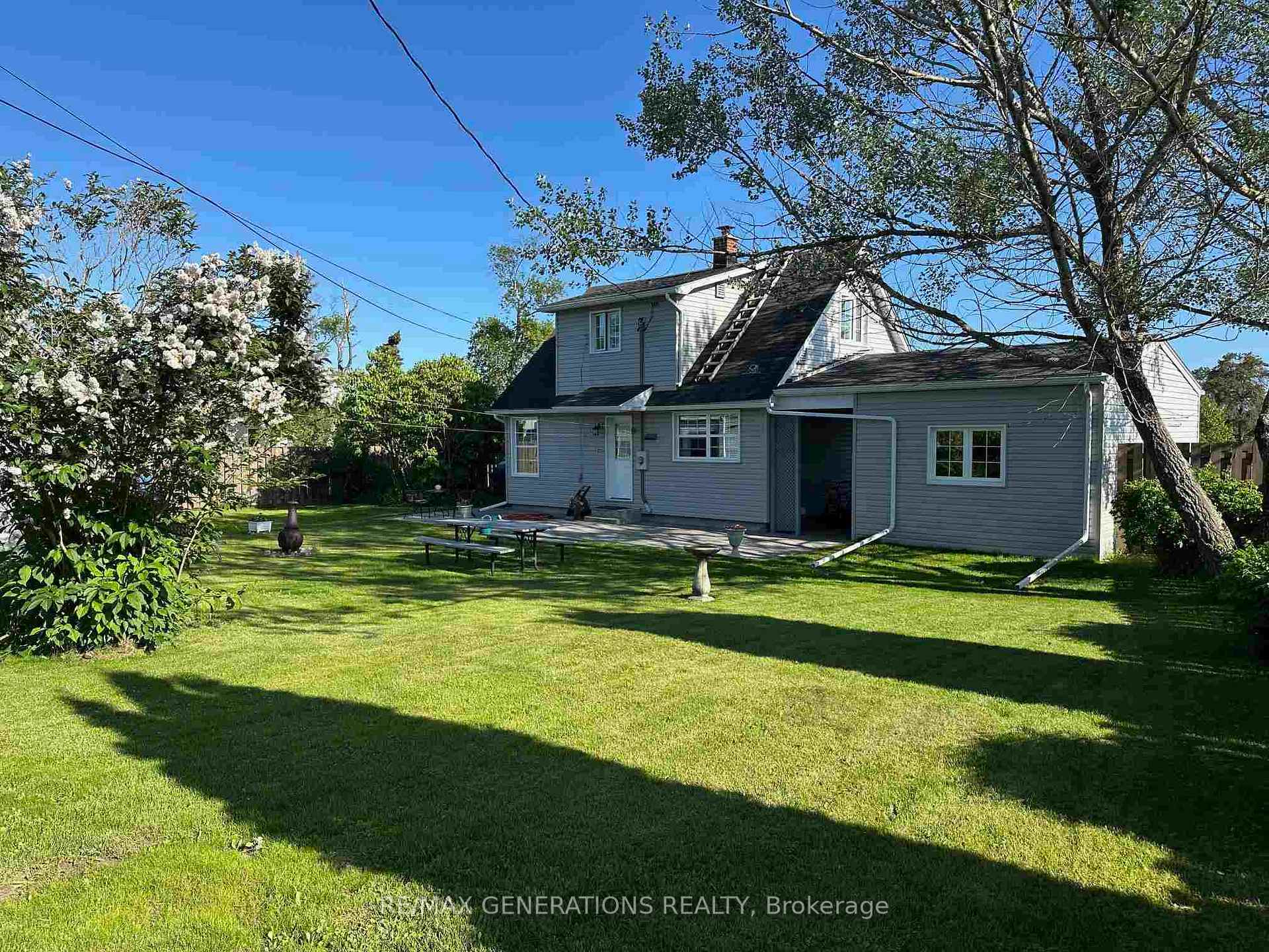 Photo 5 of 33 Laurier Avenue, Terrace Bay — HOMEH