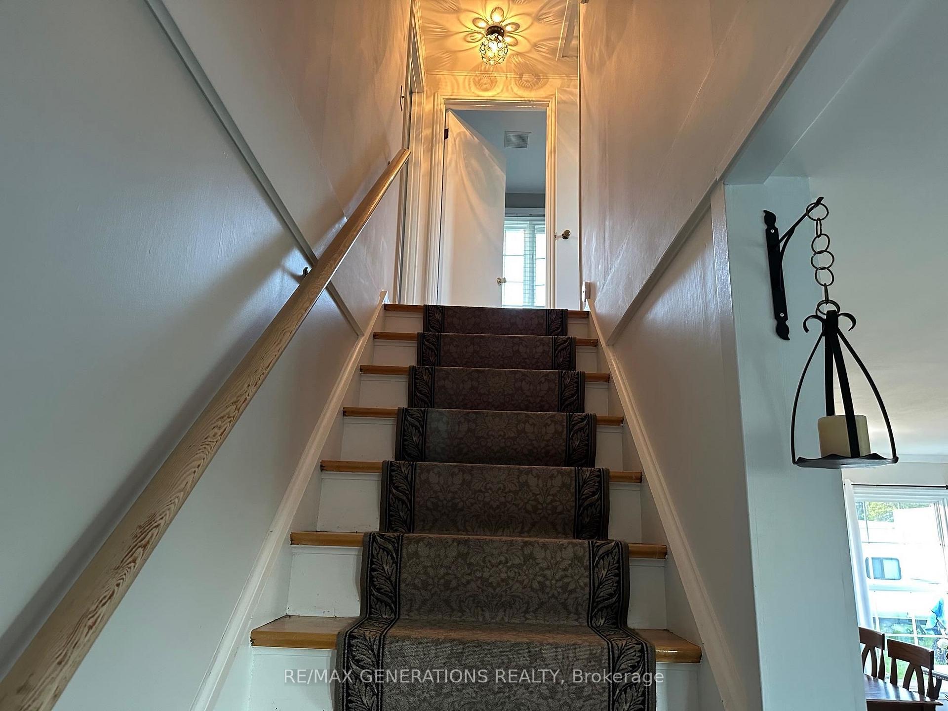 Photo 20 of 33 Laurier Avenue, Terrace Bay — HOMEH
