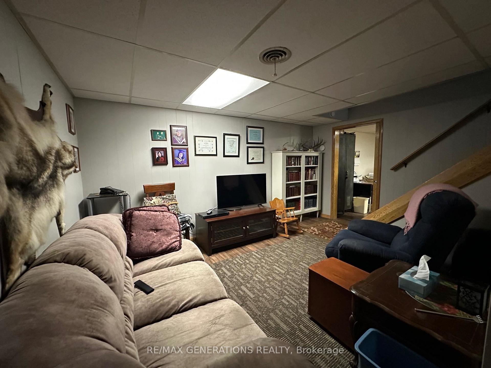 Photo 30 of 33 Laurier Avenue, Terrace Bay — HOMEH