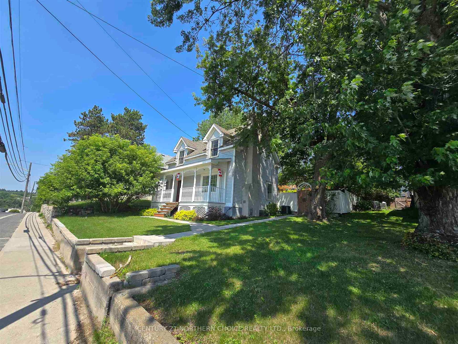 Photo 5 of 313 Veterans Drive, Kenora, North End — HOMEH