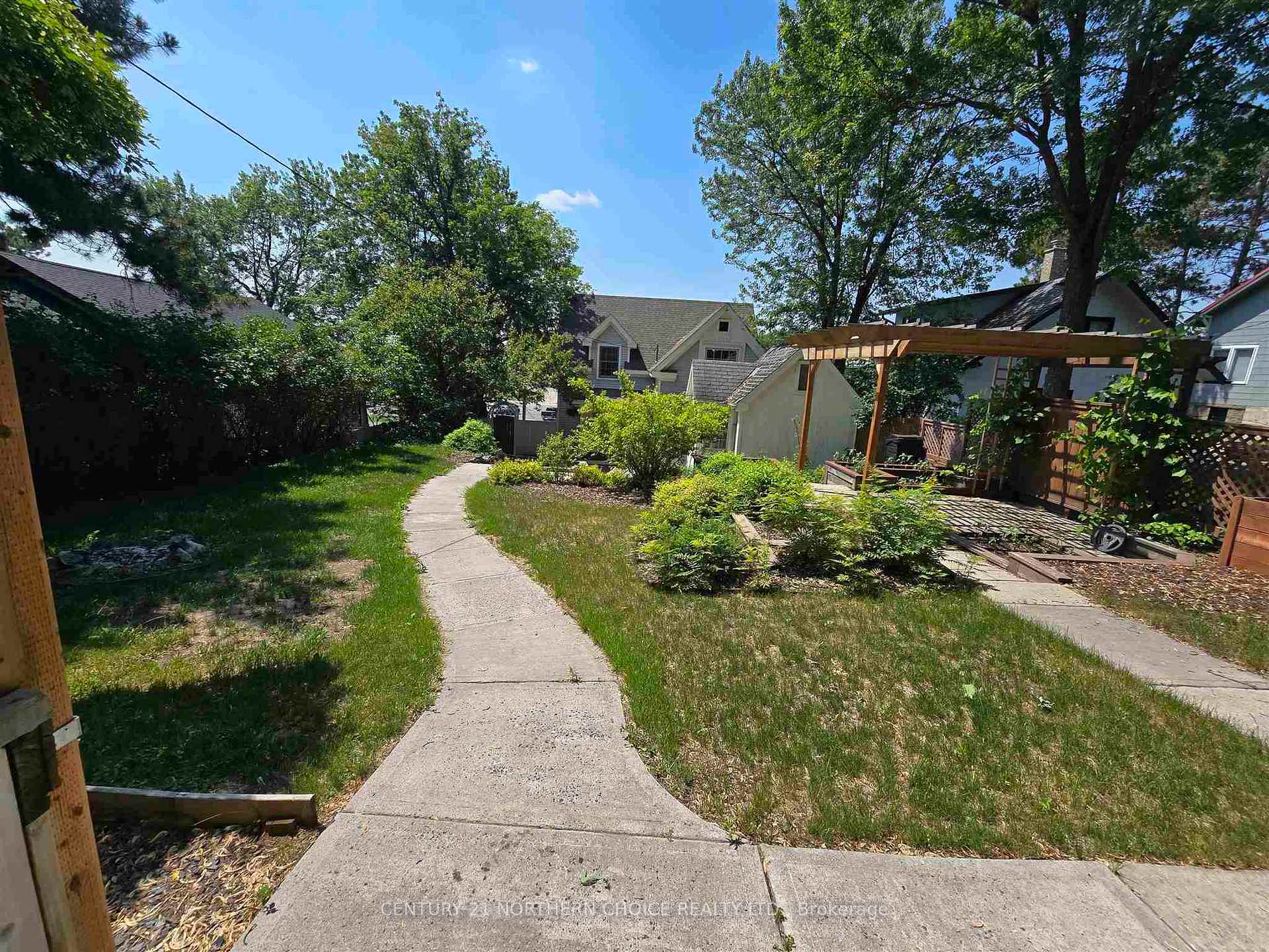 Photo 39 of 313 Veterans Drive, Kenora, North End — HOMEH