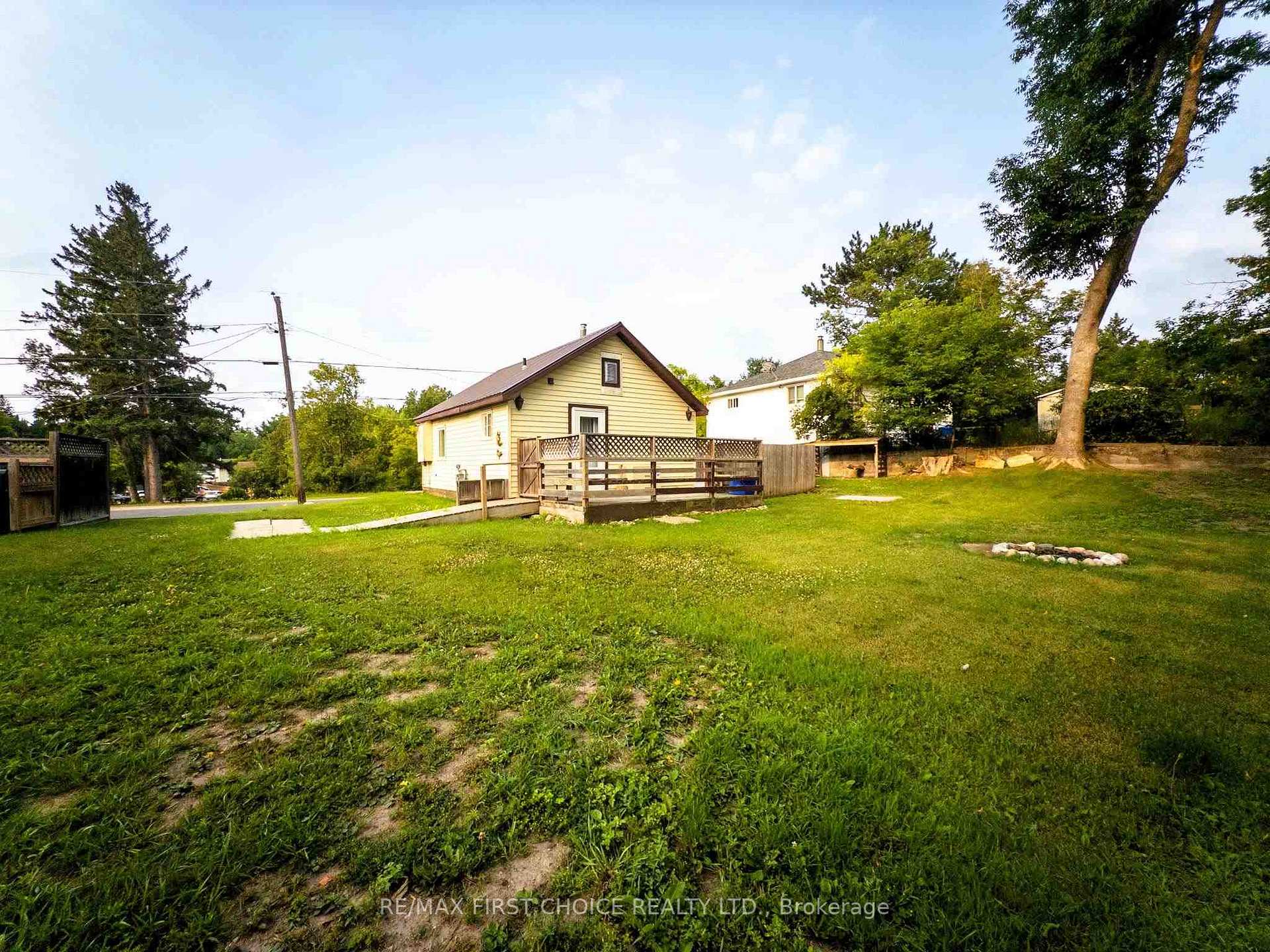 Photo 4 of 1330 River Drive, Kenora, Lakeside — HOMEH