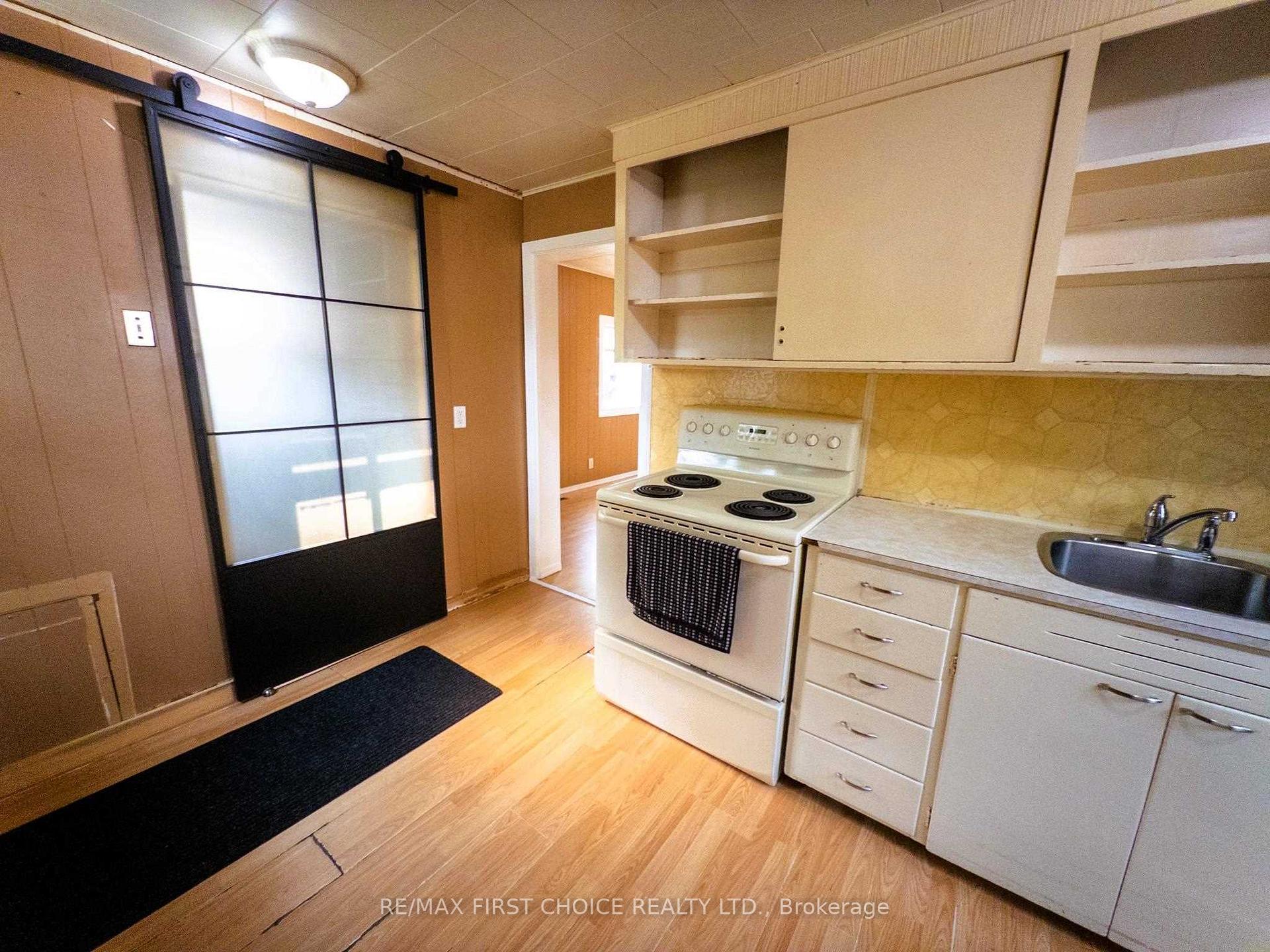 Photo 14 of 1330 River Drive, Kenora, Lakeside — HOMEH