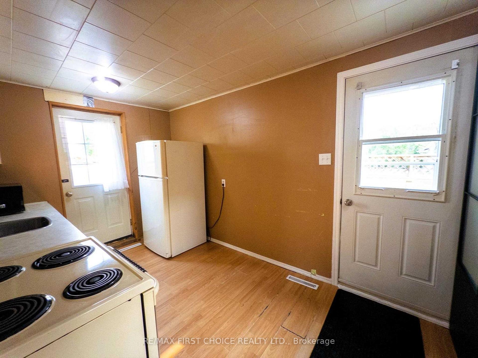 Photo 17 of 1330 River Drive, Kenora, Lakeside — HOMEH