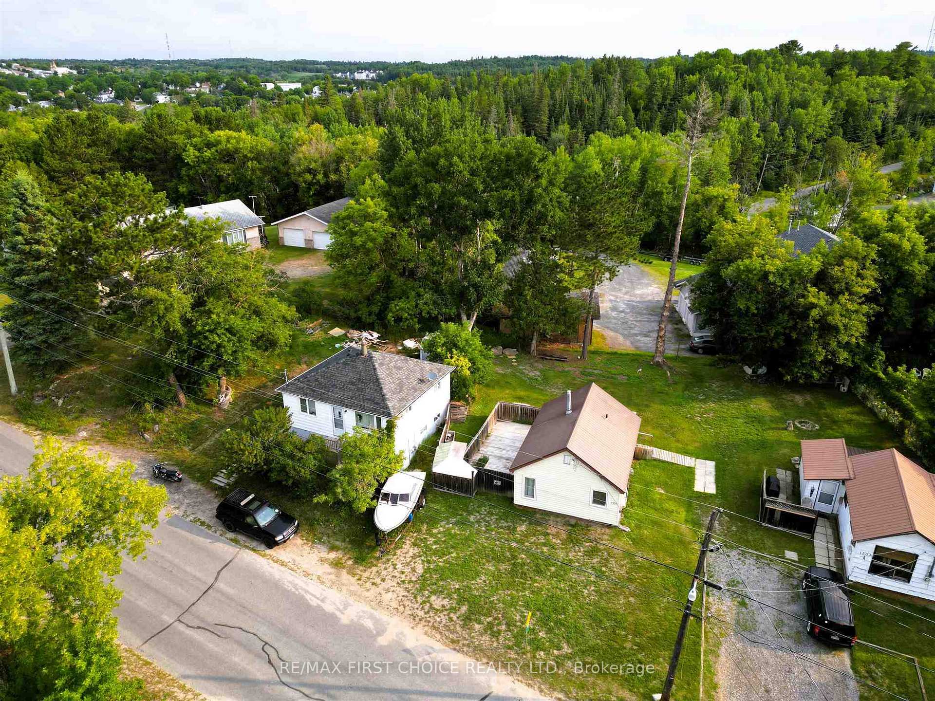 Photo 27 of 1330 River Drive, Kenora, Lakeside — HOMEH