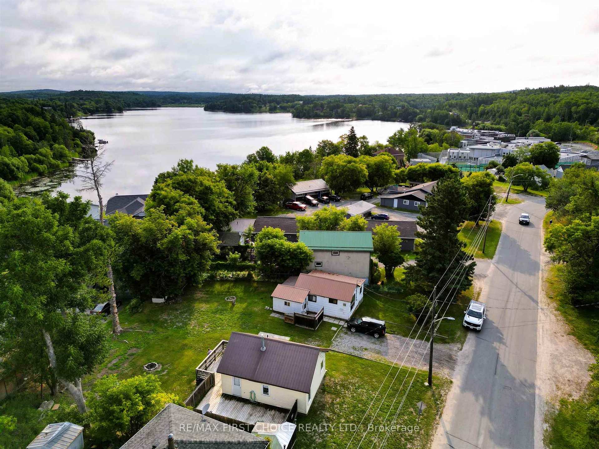 Photo 29 of 1330 River Drive, Kenora, Lakeside — HOMEH