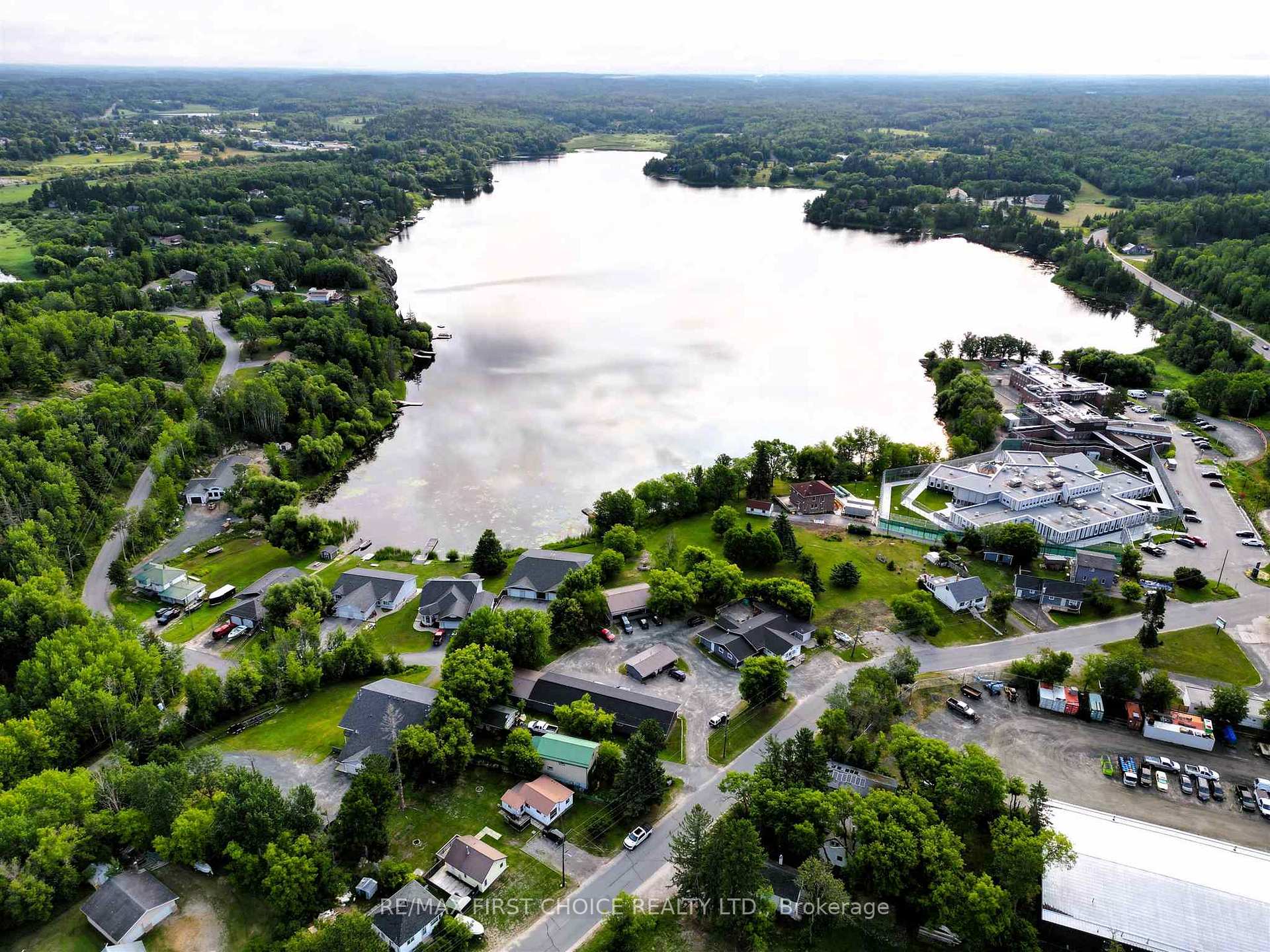 Photo 30 of 1330 River Drive, Kenora, Lakeside — HOMEH